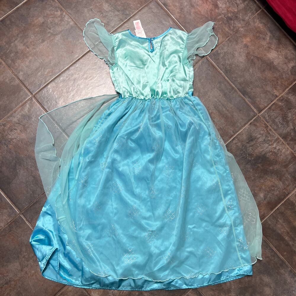 Disney's The Little Mermaid nightgown size 7/8 - Picture 2 of 6